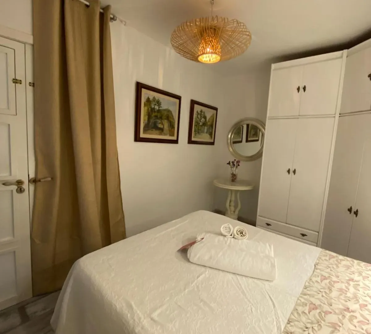 Aparthotel 9 Private Rooms Barcelona
