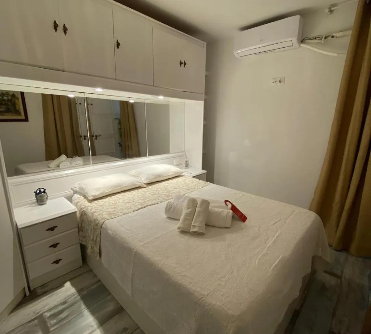 9 Private Rooms Barcelona