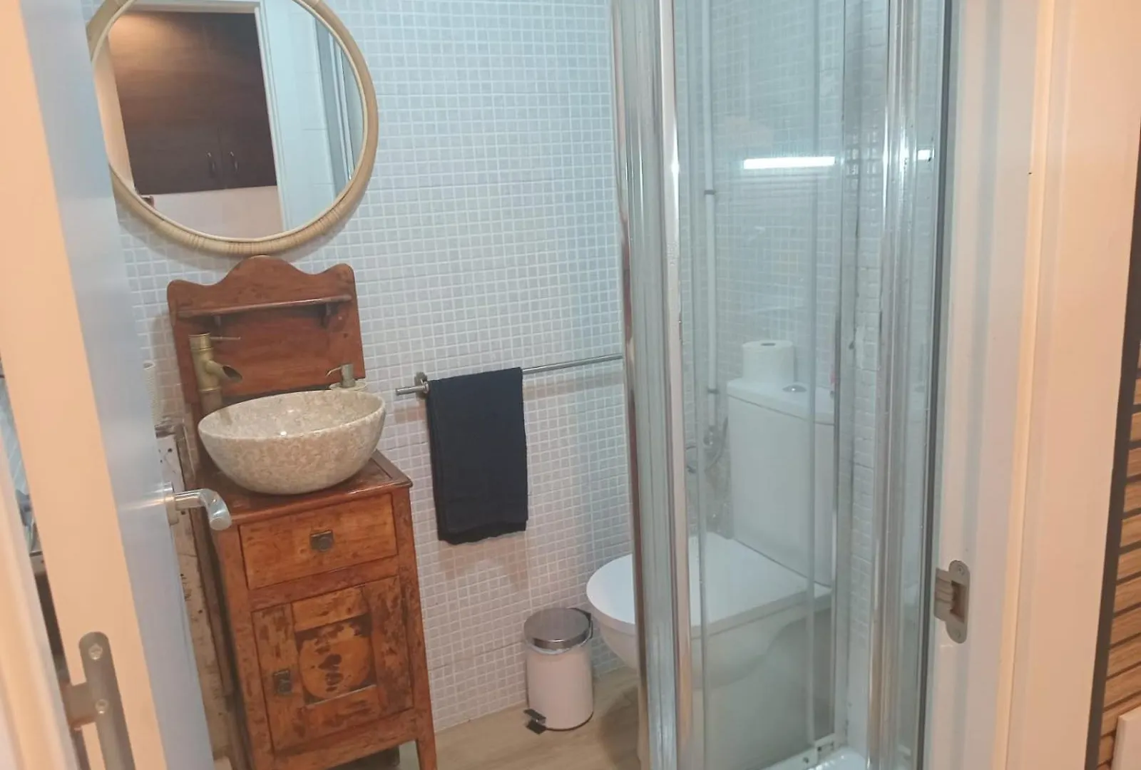 9 Private Rooms Barcelona 0*,